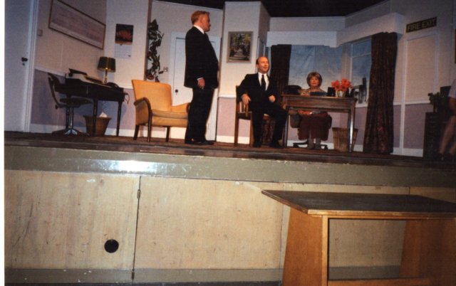 busybody1997003.jpg