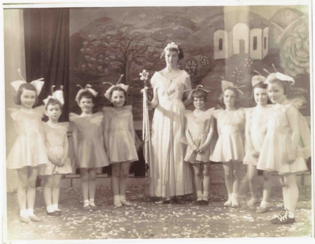 stserfsjuniorchurchthemajicruby1955_4.jpg